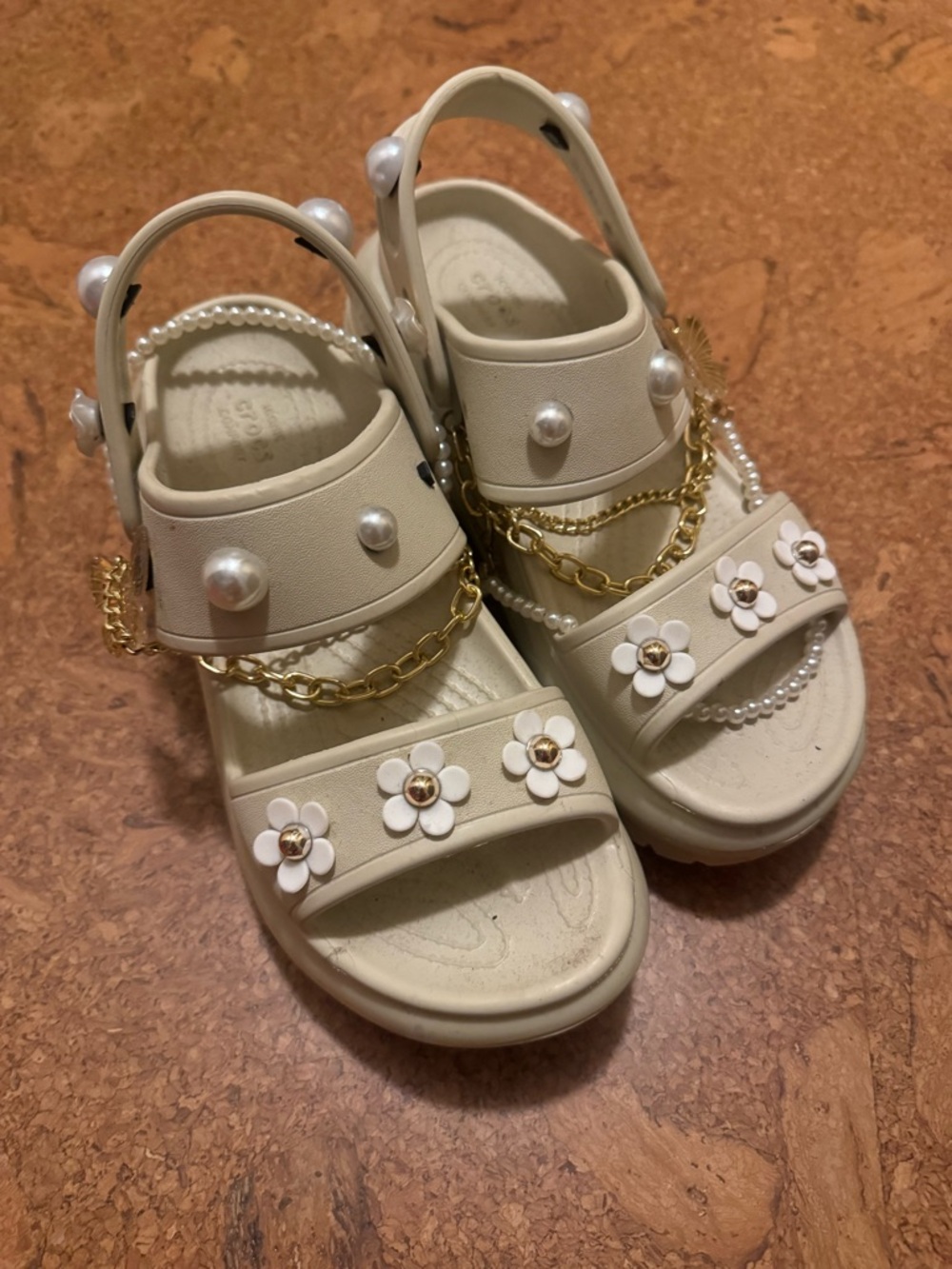 CROCS Mega Crush Platform Sandals